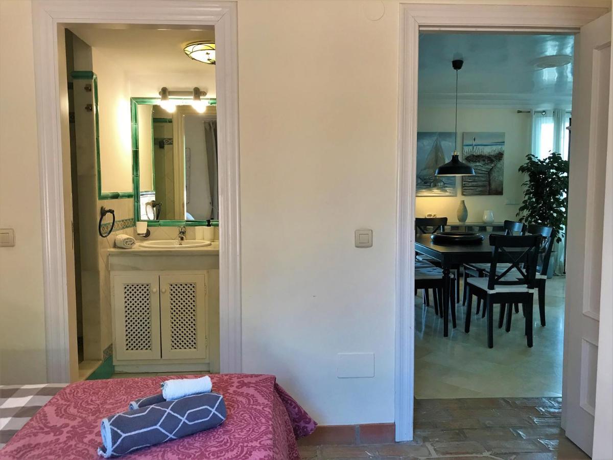 La Perla De Marakech Apartman Estepona Kültér fotó