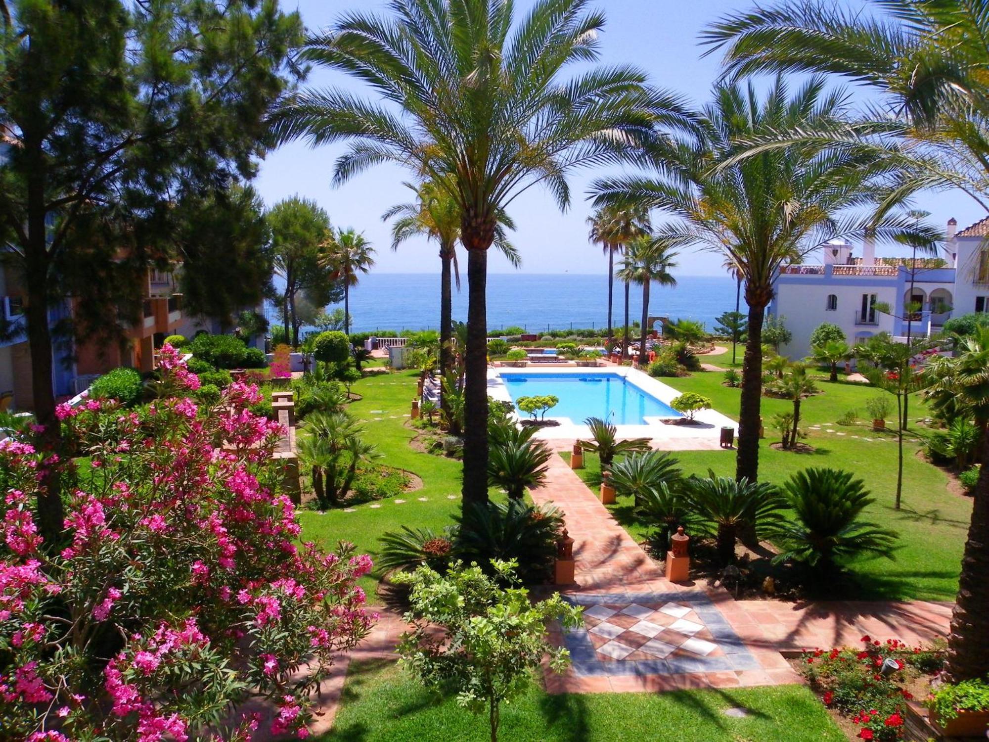La Perla De Marakech Apartman Estepona Szoba fotó