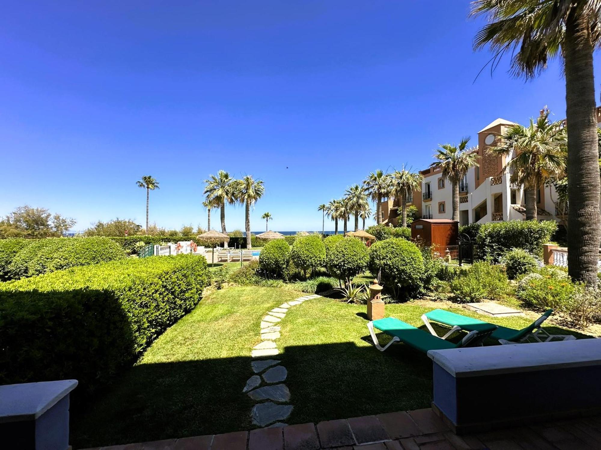 La Perla De Marakech Apartman Estepona Kültér fotó