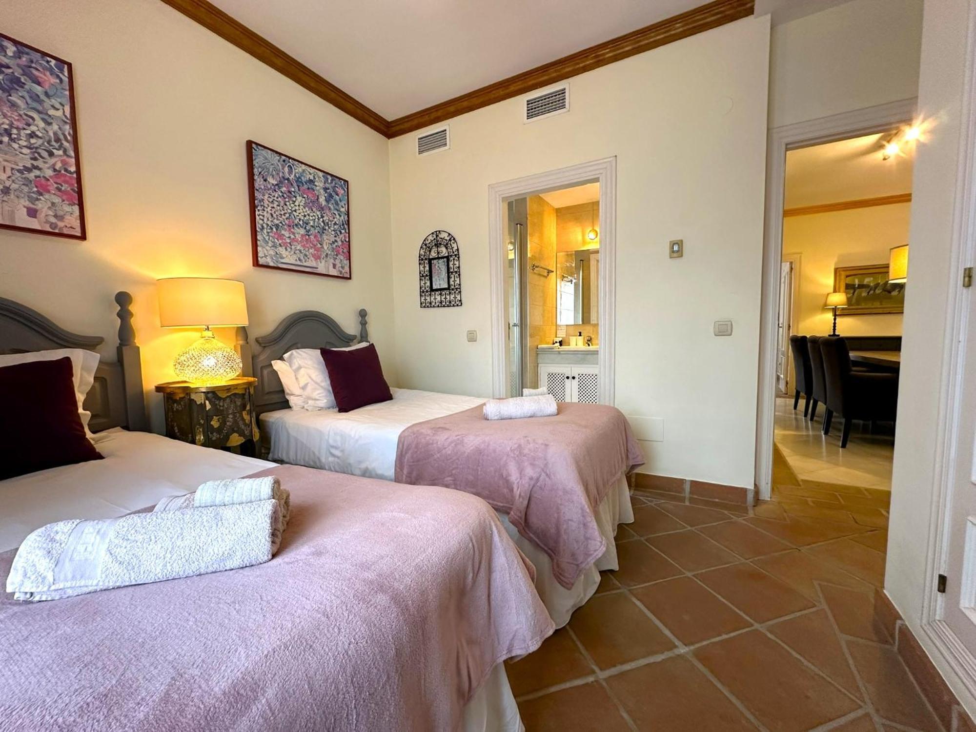 La Perla De Marakech Apartman Estepona Kültér fotó