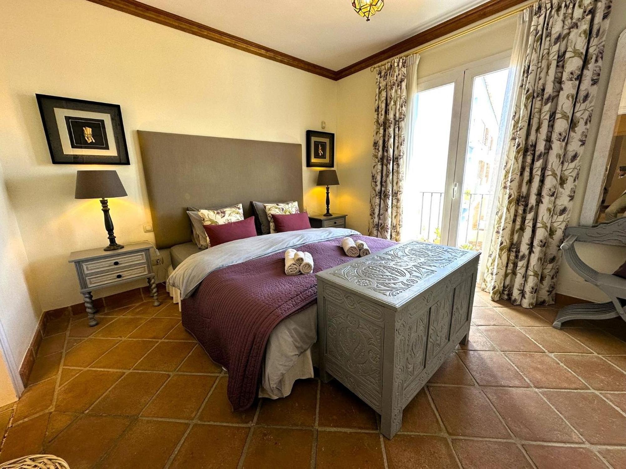 La Perla De Marakech Apartman Estepona Kültér fotó
