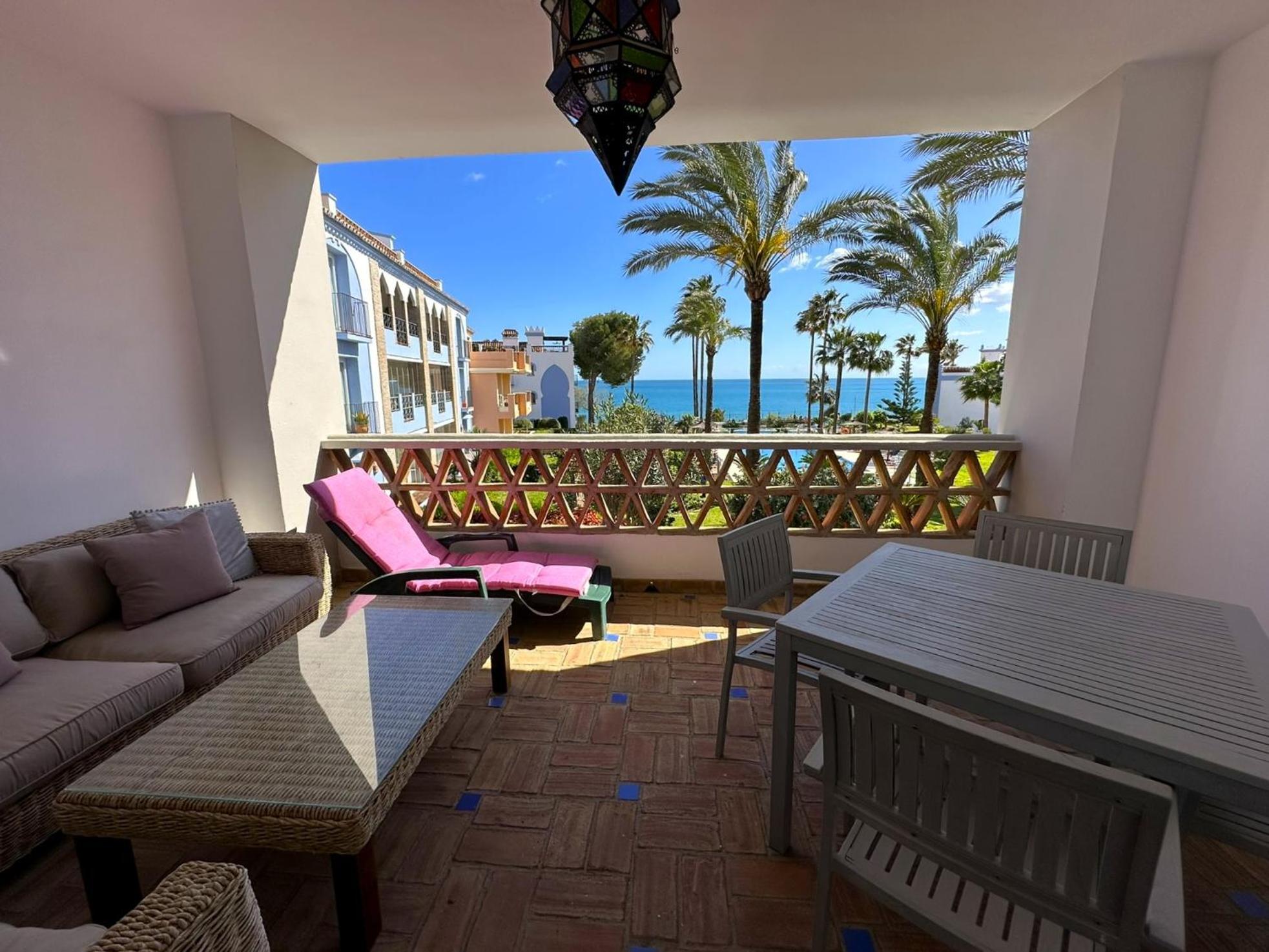 La Perla De Marakech Apartman Estepona Kültér fotó