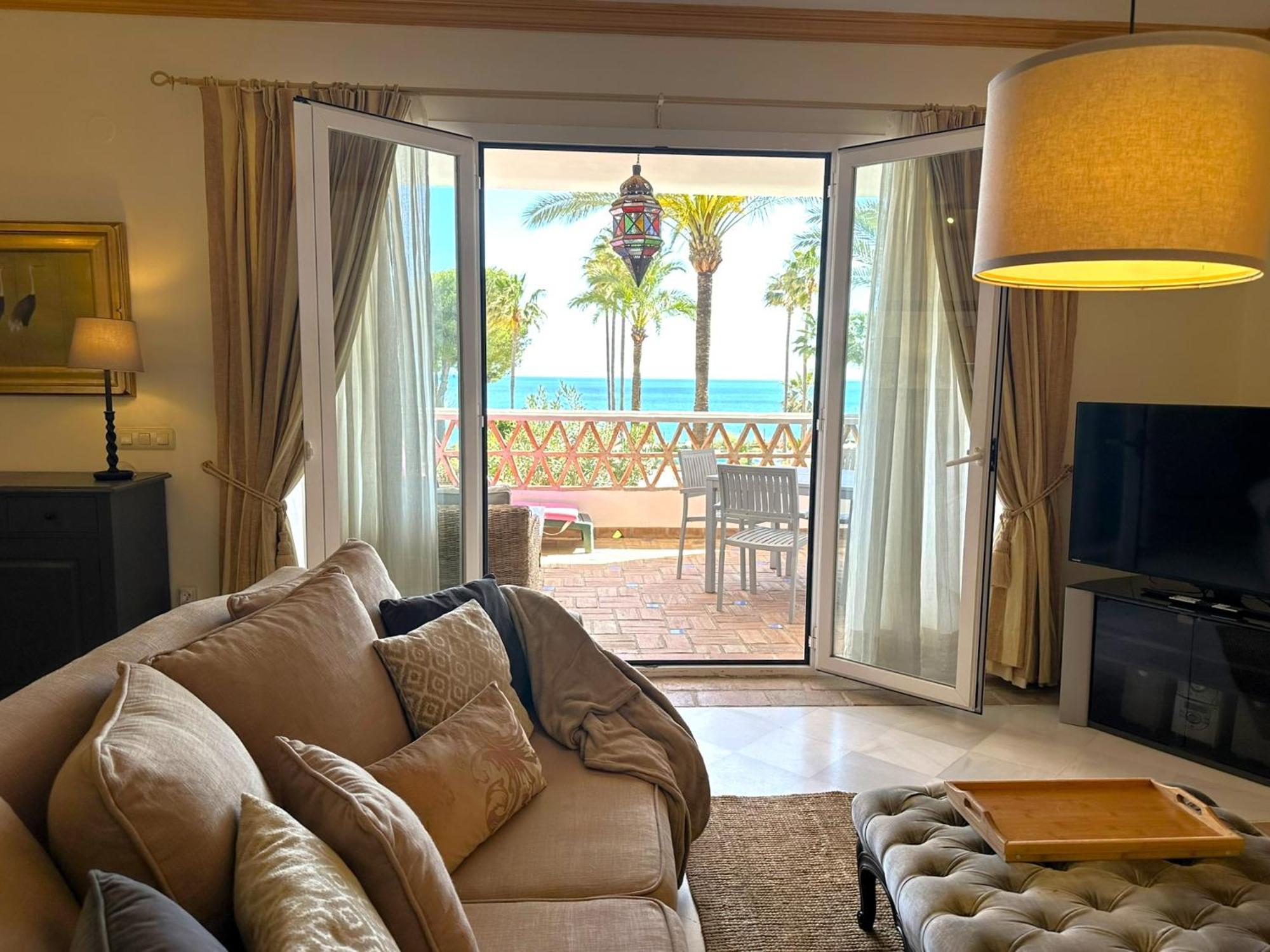 La Perla De Marakech Apartman Estepona Kültér fotó