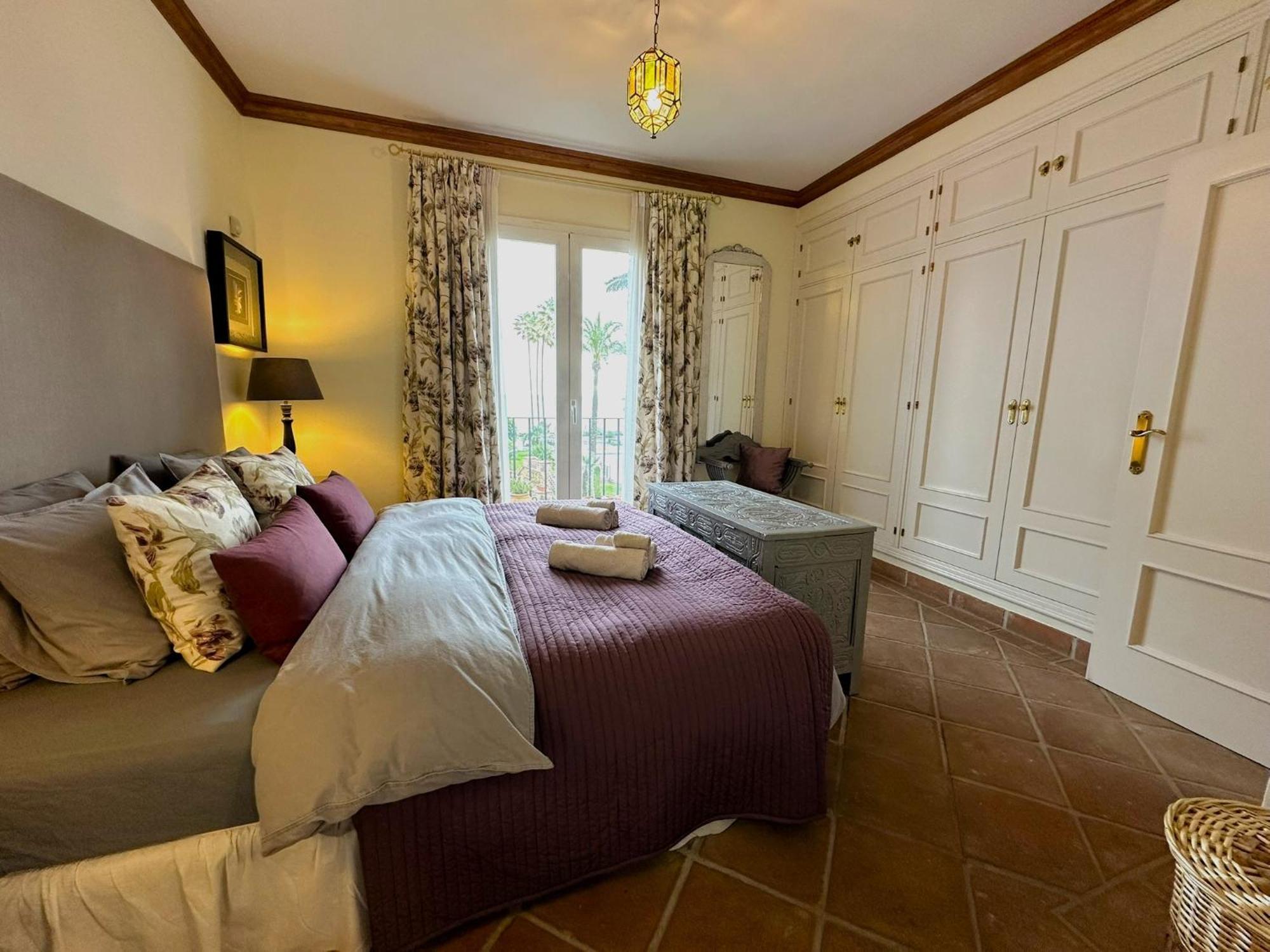 La Perla De Marakech Apartman Estepona Kültér fotó