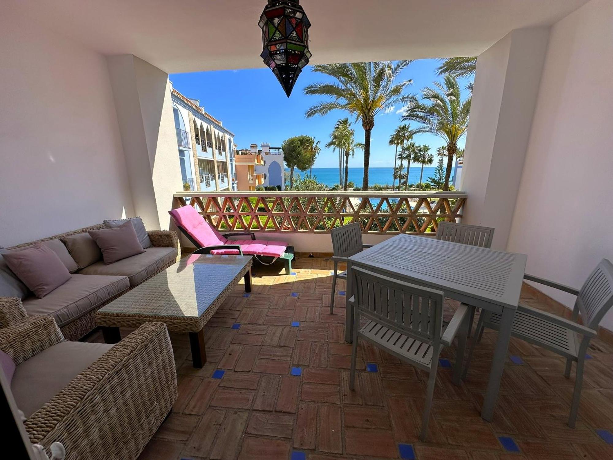 La Perla De Marakech Apartman Estepona Kültér fotó